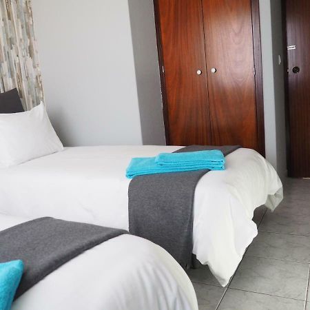 Bela House Bed & Breakfast ลากอส ภายนอก รูปภาพ