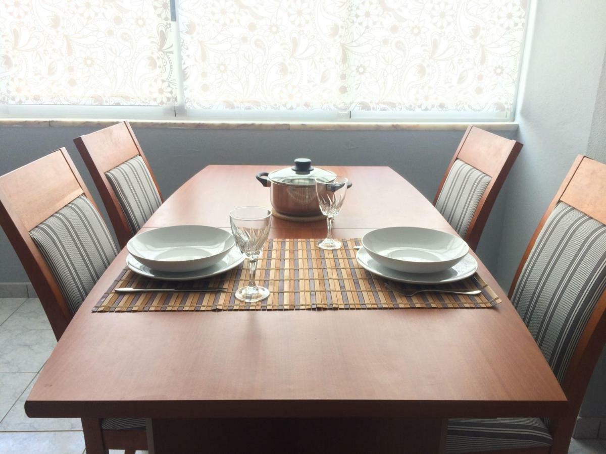 Bela House Bed & Breakfast ลากอส ภายนอก รูปภาพ